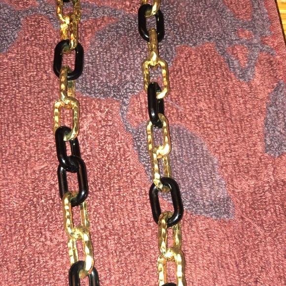 Gently Used Gold and Black Chain Link Necklace - Picture 6 of 8